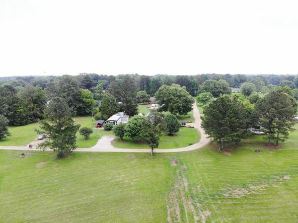 3860 New Hope Rd, Columbus, MS 39702